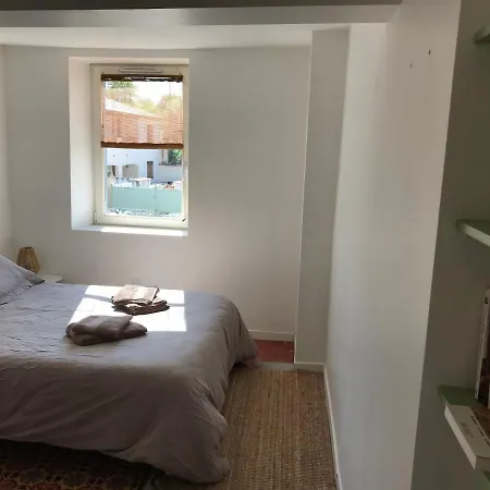 Appartement Climatise Avec Terrasse